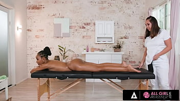 ALL GIRL MASSAGE – HOTTEST EBONY COMPILATION! SCISSORING, 69, FACESITTING, AND MORE!