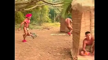 Brasileirinho lost in the forest will give a blowjob to a gay indian