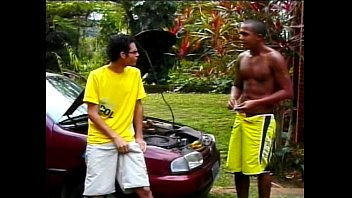 Gentlemens-gay – InterracialPoleSmokingParade – scene 2