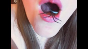 A really strange and super fetish video spiders inside my pussy and mouth