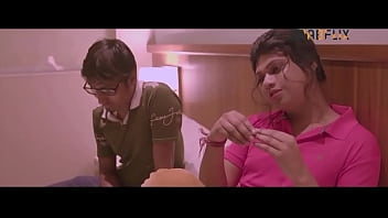 Hot Beautiful Cute Indian Girlfriend has sex with Boyfreind – A XXX Hot Indian Movie !!!